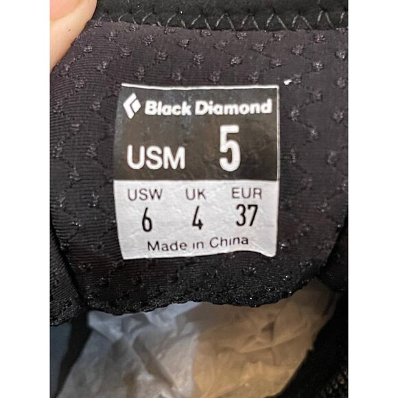 Black Diamond Momentum Lace Climbing Shoe Size 5 main image 7